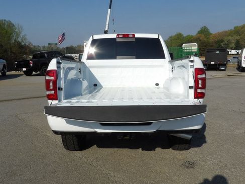 Used 2024 RAM 2500 Laramie AWD/4WD image 53