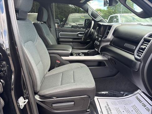 Used 2022 RAM 1500 Big Horn AWD/4WD image 7