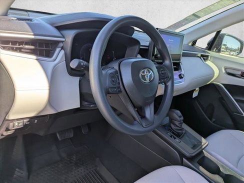 New 2026 Toyota Corolla Cross L image 3