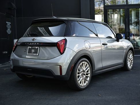 Used 2025 MINI Cooper S image 6