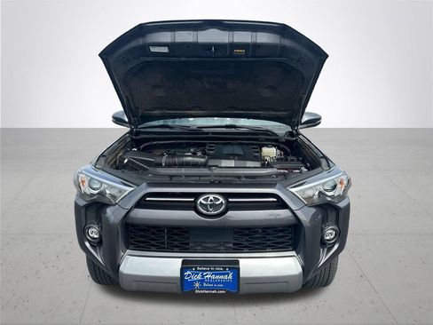 Used 2022 Toyota 4Runner TRD Off-Road Premium AWD/4WD image 4