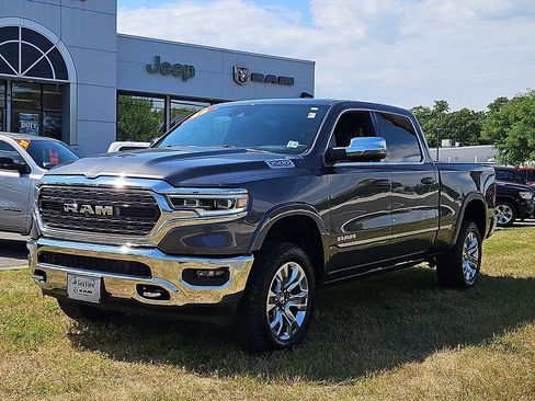 Used 2023 RAM 1500 Limited AWD/4WD image 3