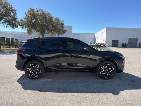 Used 2023 Chevrolet Blazer RS image 6