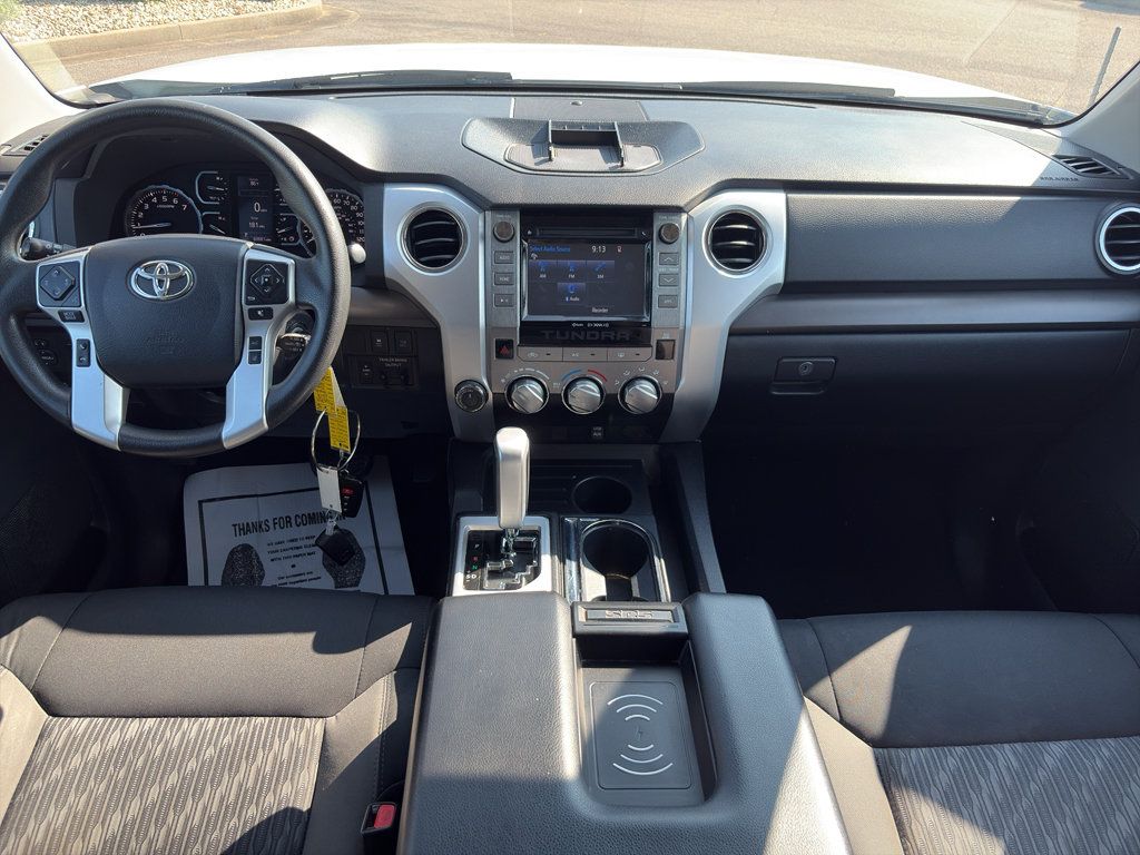 Used 2018 Toyota Tundra SR5 w/ SR5 Upgrade Package AWD/4WD image 11