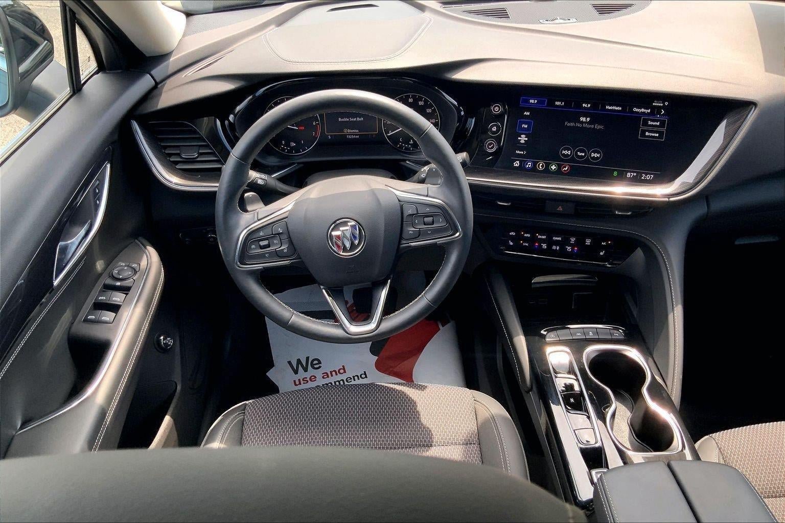 Used 2023 Buick Envision Preferred FWD image 5