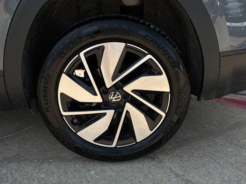 Used 2026 Volkswagen Atlas SE AWD/4WD image 9