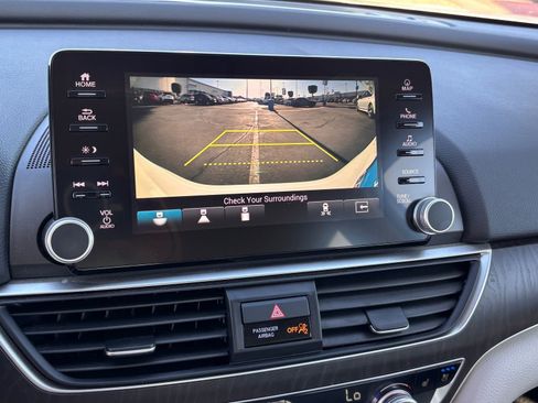 Certified 2020 Honda Accord Touring image 31