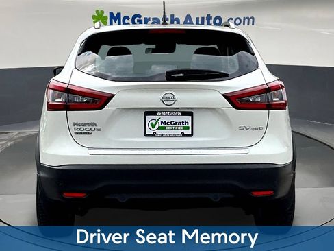 Used 2022 Nissan Rogue Sport SV w/ Technology Package AWD/4WD image 7