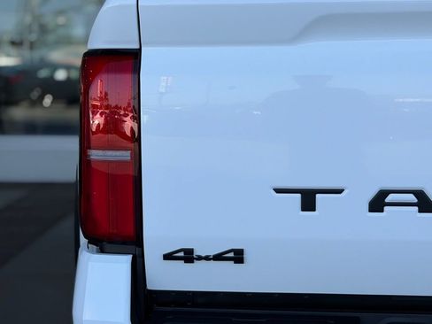 New 2026 Toyota Tacoma TRD Off-Road AWD/4WD image 10