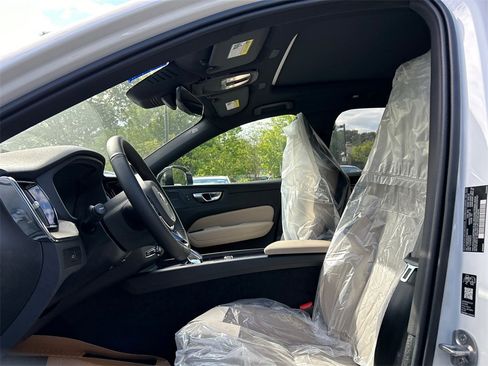 New 2026 Volvo XC60 B5 Plus w/ Protection Package Premier image 12