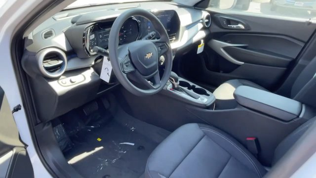 New 2026 Chevrolet Trax LS w/ Driver Confidence Package FWD image 11