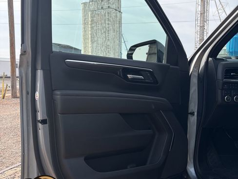 New 2026 Chevrolet Tahoe LS w/ LS Custom Edition AWD/4WD image 30
