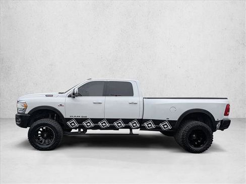 Used 2019 RAM 3500 Limited image 8