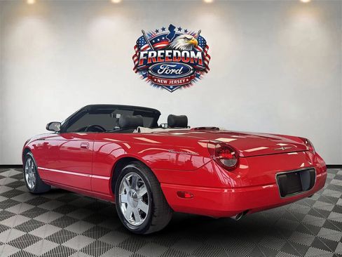 Used 2002 Ford Thunderbird RWD image 4