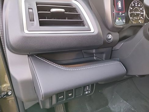 Used 2026 Subaru Ascent Touring image 22