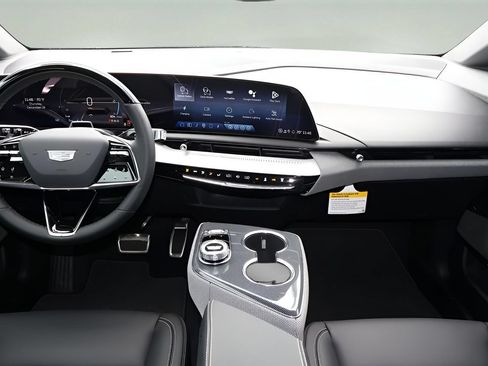 New 2026 Cadillac Optiq Luxury 1 RWD image 15
