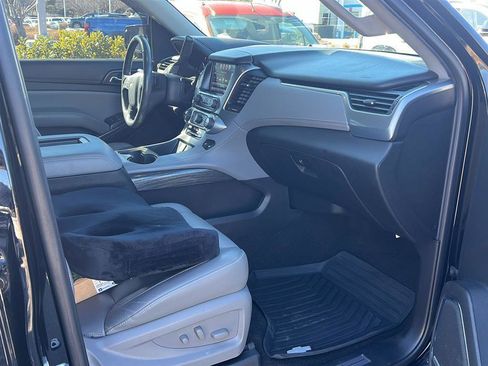 Used 2018 Chevrolet Tahoe LT w/ Luxury Package image 20