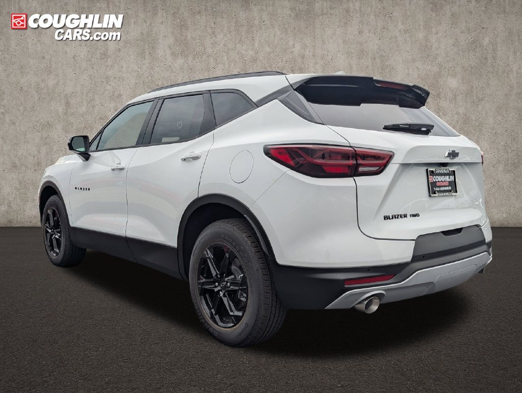 New 2026 Chevrolet Blazer LT w/ Midnight/Sport Edition AWD/4WD image 5