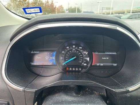 Used 2019 Ford Edge Titanium w/ Equipment Group 301A image 16
