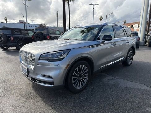 Used 2022 Lincoln Aviator Reserve image 3