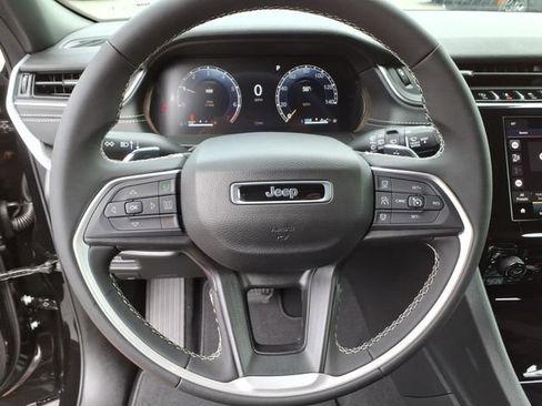 New 2026 Jeep Grand Cherokee Laredo AWD/4WD image 19