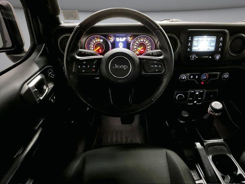 Used 2018 Jeep Wrangler Unlimited Sport S AWD/4WD image 8