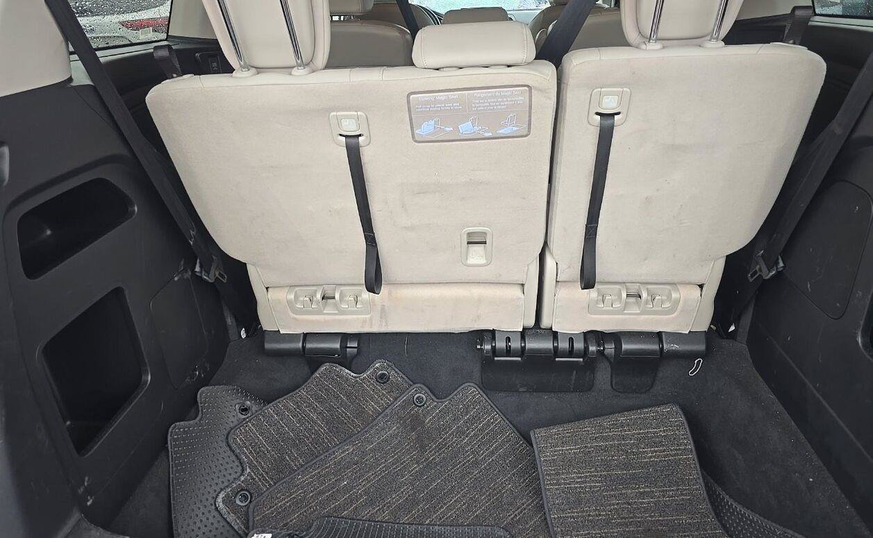 Used 2025 Honda Odyssey EX-L image 8