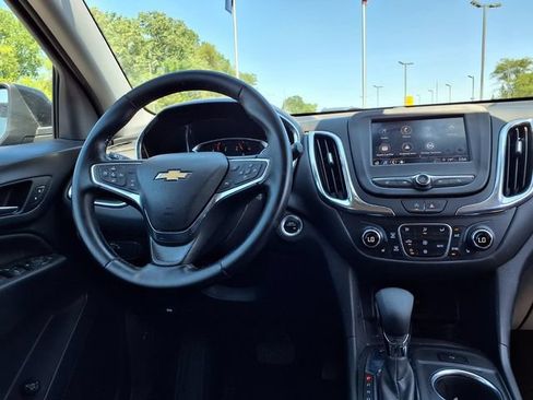 Certified 2024 Chevrolet Equinox LT w/ LPO, Floor Liner Package AWD/4WD image 6