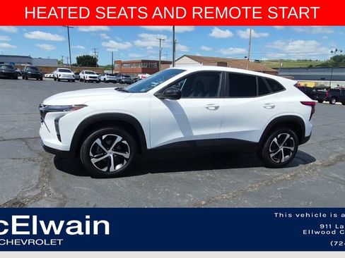 Used 2024 Chevrolet Trax RS w/ Driver Confidence Package FWD image 5