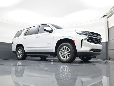 Used 2024 Chevrolet Tahoe LT AWD/4WD image 17