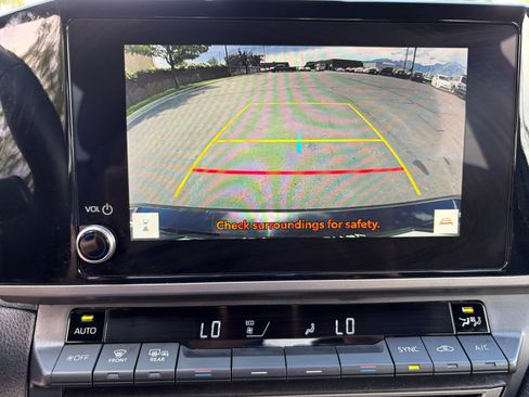 Used 2025 Toyota Camry SE FWD image 21