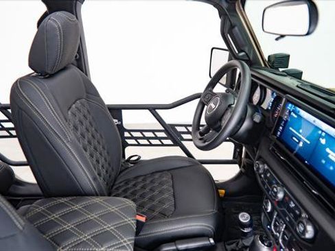 Used 2026 Jeep Wrangler Unlimited Sport AWD/4WD image 39