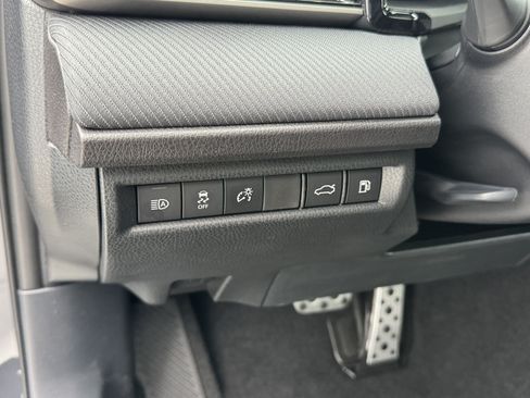 New 2026 Toyota Camry SE FWD image 17