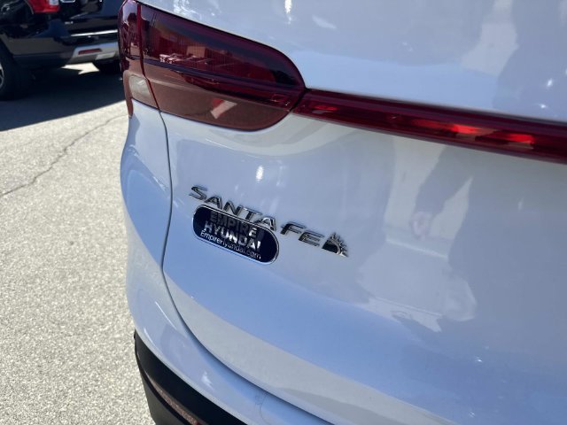 Used 2023 Hyundai Santa Fe SEL w/ Cargo Package AWD/4WD image 5