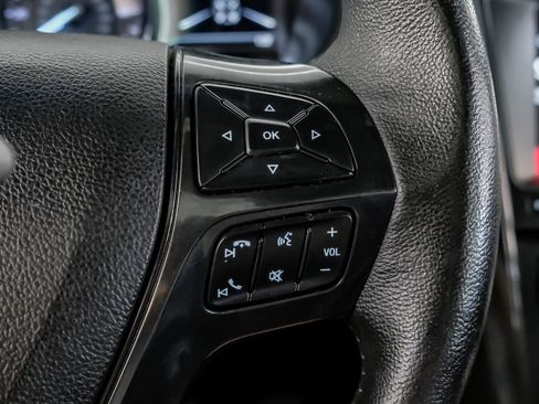 Used 2017 Ford Explorer XLT w/ Equipment Group 202A image 17