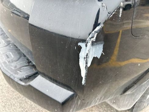 Used 2021 Toyota 4Runner SR5 Premium image 8