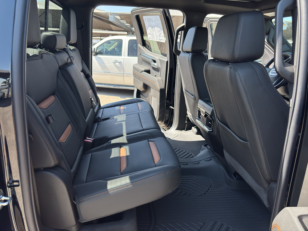 New 2026 GMC Sierra 1500 AT4 w/ AT4 Premium Package AWD/4WD image 20