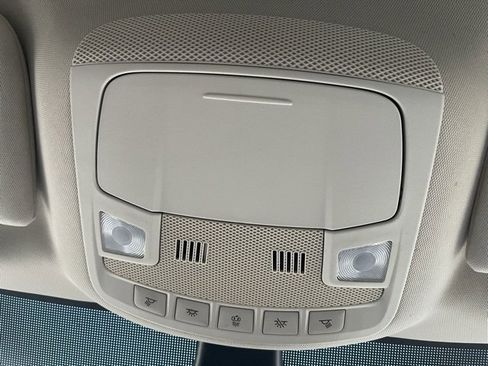 Used 2023 Ford Edge SEL image 20