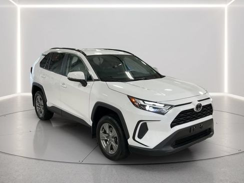 Used 2024 Toyota RAV4 XLE w/ Weather Package AWD/4WD image 8