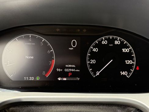 Used 2024 Honda HR-V LX image 30