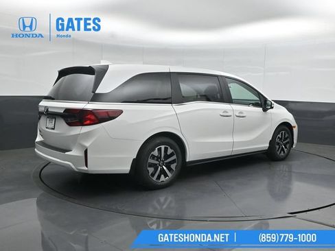 New 2026 Honda Odyssey EX-L image 2