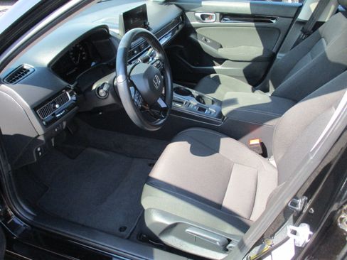 Certified 2024 Honda Civic EX image 11