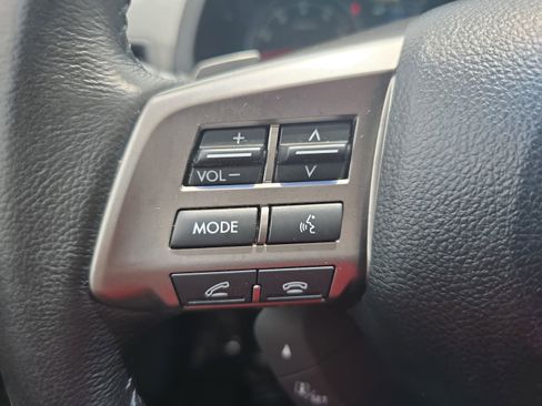 Used 2013 Subaru Outback 2.5i Limited w/ Popular Pkg 3 AWD/4WD image 19
