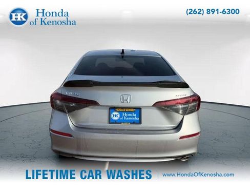 Used 2025 Honda Civic Sport image 5