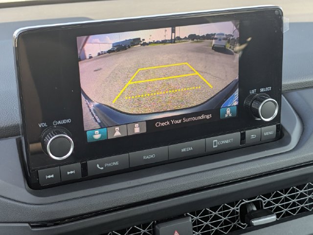 Used 2023 Honda Accord EX image 23
