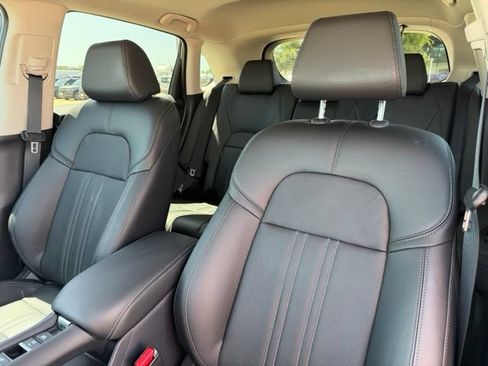 Used 2026 Honda HR-V EX-L image 10