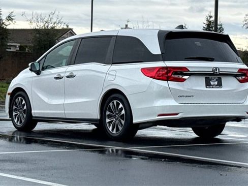 Used 2023 Honda Odyssey EX-L image 8