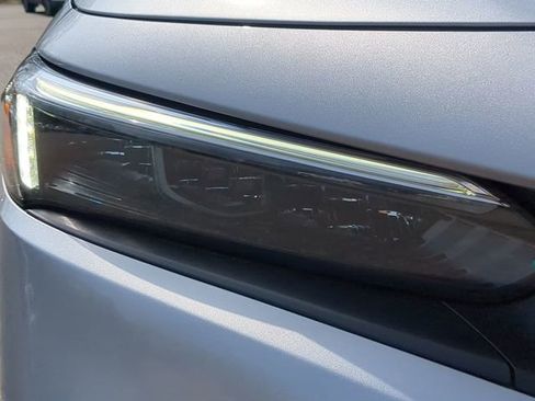 Used 2023 Honda Civic Sport image 9