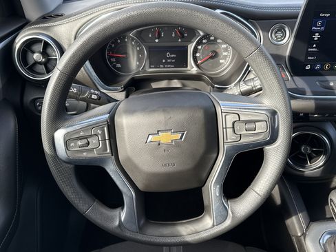 Certified 2025 Chevrolet Blazer LT image 18