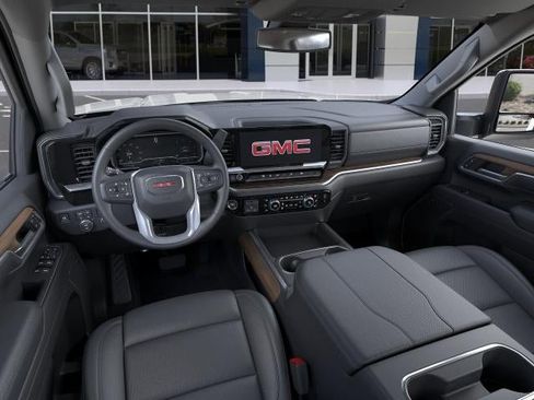 New 2026 GMC Sierra 2500 SLT w/ SLT Convenience Package AWD/4WD image 15